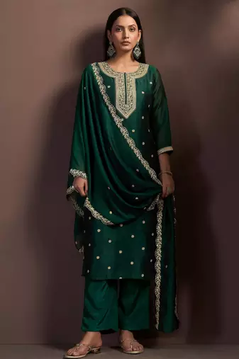 Green silk blend embroidered zari work ethnic kurta set with matching dupatta