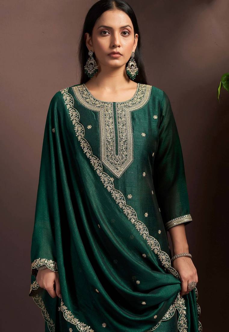 Green silk blend embroidered zari work ethnic kurta set with matching dupatta