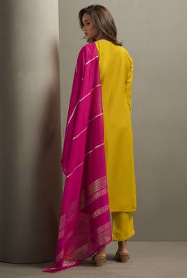 Red chinon embroidered sequins work ethnic kurta set with matching dupatta 2