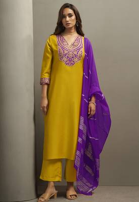 Yellow chinon embroidered sequins work ethnic kurta set with matching dupatta 1