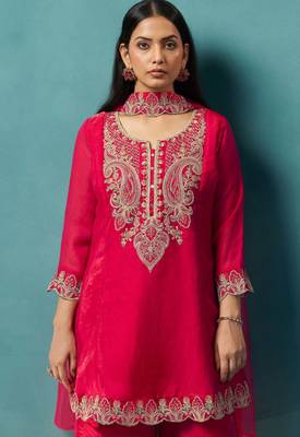 Red silk blend embroidered zari work ethnic kurta set with matching dupatta 5