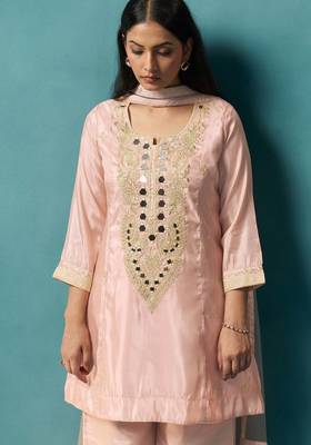 Light pink silk blend embroidered mirror work ethnic kurta set with matching dupatta 3