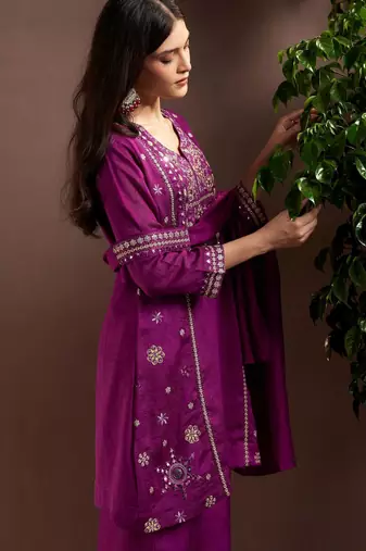 Purple silk blend embroidered mirror work ethnic kurta set with matching dupatta