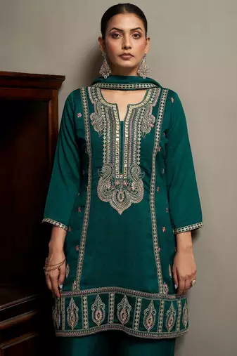 Green silk blend embroidered mirror work ethnic kurta set with matching dupatta