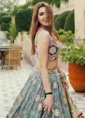Sky Blue Navratri Lehenga Choli With Dupatta 4