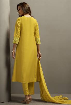 Mustard chinon floral printed ethnic kurta set with matching dupatta 2