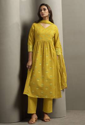 Mustard chinon floral printed ethnic kurta set with matching dupatta 3