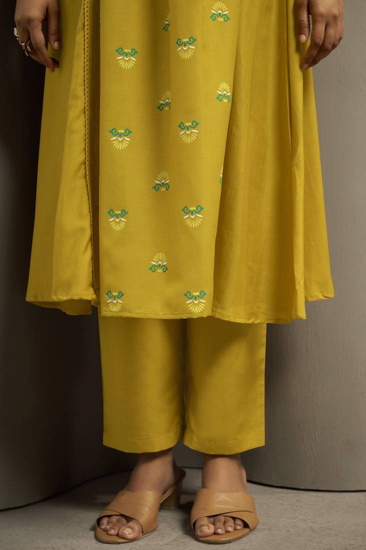 Mustard chinon floral printed ethnic kurta set with matching dupatta