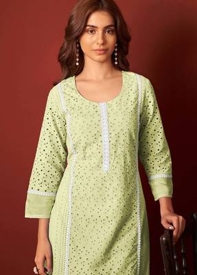Green pure cotton embroidered chikankari ethnic kurta set with matching dupatta 3