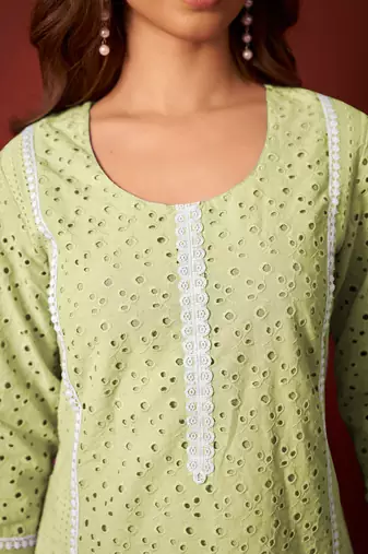 Green pure cotton embroidered chikankari ethnic kurta set with matching dupatta