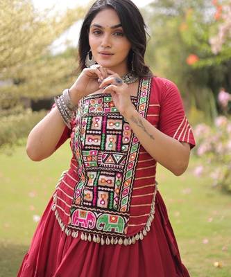 Maroon Cotton Readymade Navratri Lehenga Choli with Kutchi & Patchework 2