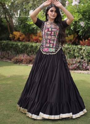 Black Cotton Readymade Navratri Lehenga Choli with Kutchi & Patchework 1