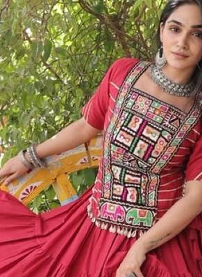 Maroon Cotton Readymade Navratri Lehenga Choli with Kutchi & Patchework 3