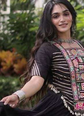 Black Cotton Readymade Navratri Lehenga Choli with Kutchi & Patchework 2