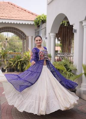 Violet&White Cotton Readymade Navratri Lehenga Choli with Leheriya & Patchework 2