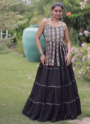Black Cotton Readymade Navratri Lehenga Choli with Kutchi & Patchework 3