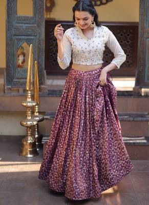 Maroon Silk Blend Readymade Lehenga Choli with Jacquard Work 3