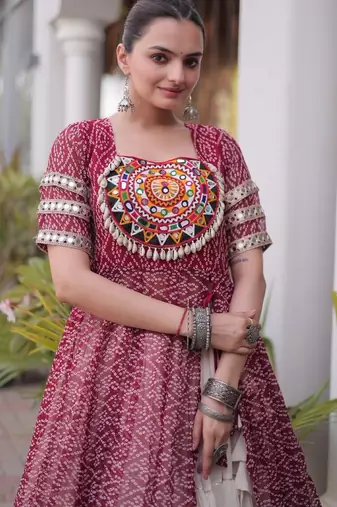 Maroon&White Cotton Readymade Navratri Lehenga Choli with Bandhej & Patchework