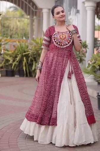 Maroon&White Cotton Readymade Navratri Lehenga Choli with Bandhej & Patchework