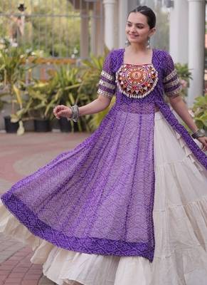 Violet&White Cotton Readymade Navratri Lehenga Choli with Bandhej & Patchework 3