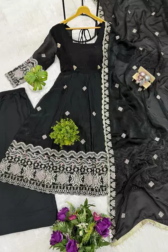 Women's black embroidered anarkali kurta pant set with dupatta
