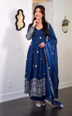 Women's blue embroidered anarkali kurta pant set with dupatta 3