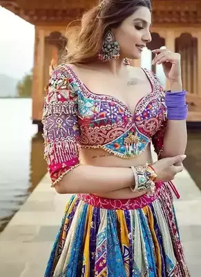 Dark Pink Navratri Lehenga Choli With Dupatta 2