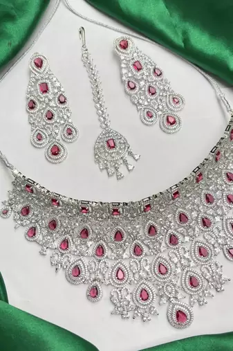 Ruby Red Bridal Necklace Set, Pakistani Indian Wedding Jewelry, CZ Choker Earrings Maang Tikka