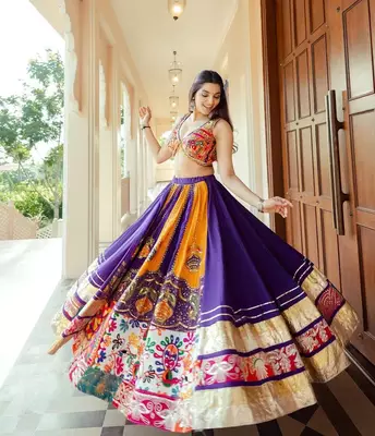 Yellow Navratri Lehenga Choli With Dupatta 5