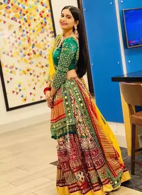 Green Mirror Navratri Lehenga Choli With Dupatta 5