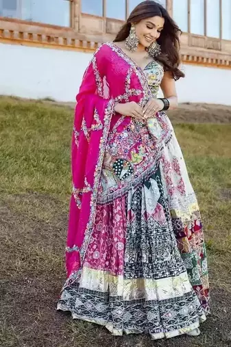 White Mirror Navratri Lehenga Choli With Dupatta