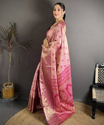 pink kanjeevaram silk blend zari woven saree with unstitched blouse piece. 3
