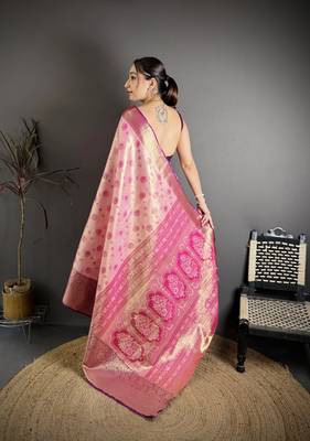 pink kanjeevaram silk blend zari woven saree with unstitched blouse piece. 4