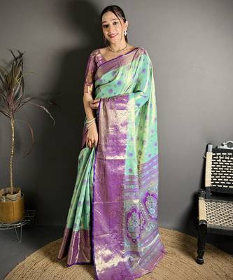 rama kanjeevaram silk blend zari woven saree with unstitched blouse piece. 2