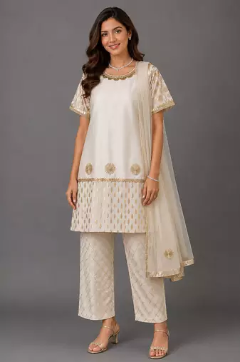 Off white embroidered chanderi cotton silk kurti set