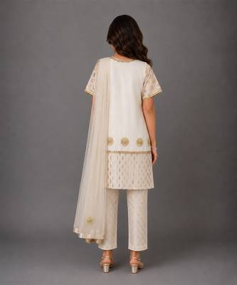Off white embroidered chanderi cotton silk kurti set 2