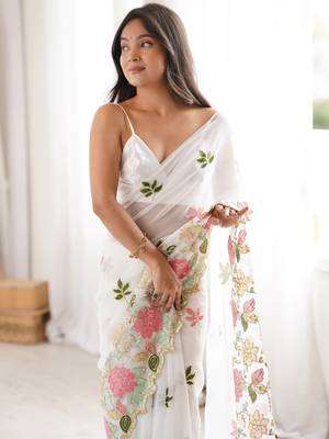 White georgette sequins saree with unstitched blouse piece. 4