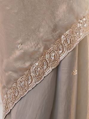Grey tissue satin embroidered saree with unstitched blouse piece. 3