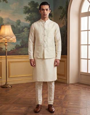 off white jacquard woven design koti  5
