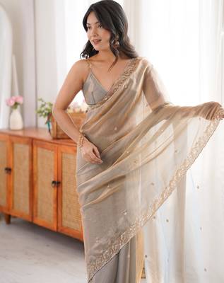 Grey tissue satin embroidered saree with unstitched blouse piece. 5