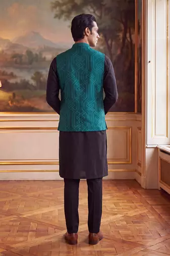 green jacquard woven design koti 