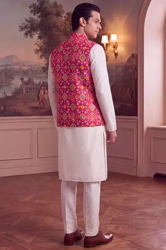 pink silk blend printed design koti 
