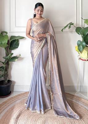 Lilac tissue satin sequins saree with unstitched blouse piece. 2