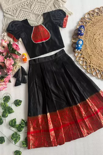 Black cotton narayan pet zari weaving boarder lehenga choli for kids