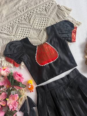 Black cotton narayan pet zari weaving boarder lehenga choli for kids 4