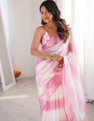 Pink tissue satin striped saree with unstitched blouse piece. 4