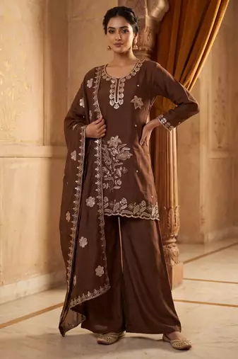 Ethnic Motifs Embroidered Sequinned Scalloped Kurti with Palazzo & Dupatta