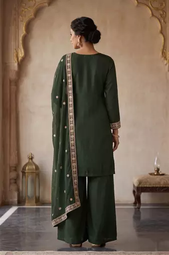 Green Embroidered Chanderi Silk Kurta Set with Dupatta