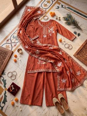 Ethnic Motifs Embroidered Sequined Scalloped Kurti with Palazzo & Dupatta 4