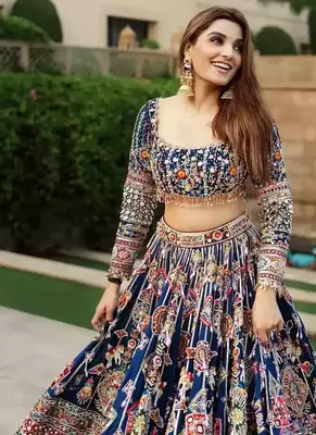 Royal Blue Navratri Lehenga Choli With Dupatta 3
